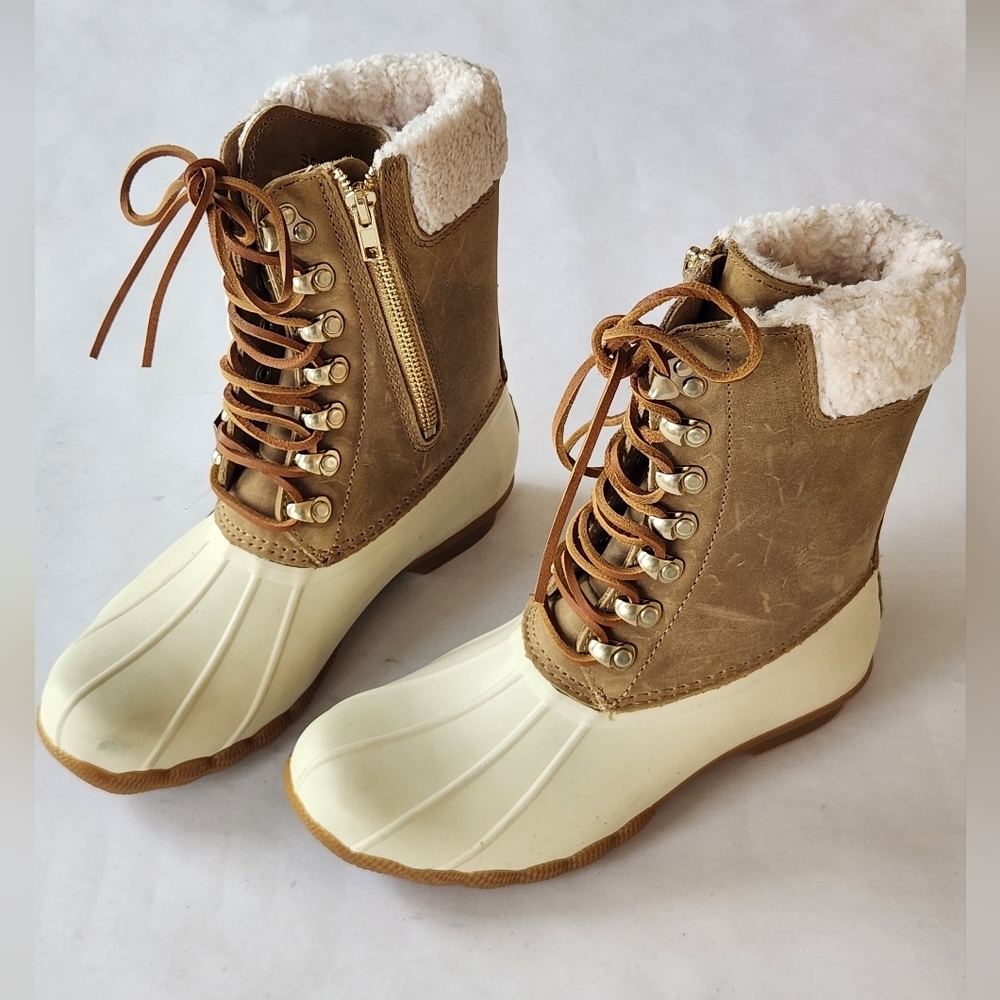NWT || SPERRY || Winter Boots, Sz 6, Leather Top, Tie Up, Gen. Shearling
